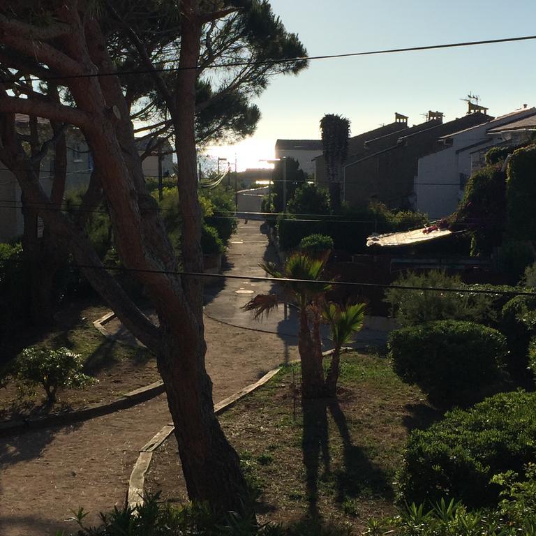 Maison Bord de Mer Six-Fours-les-Plages Extérieur photo
